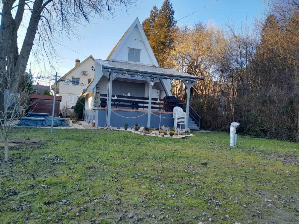 Icuka vendèghàza Vila Kiskunlacháza Exterior foto